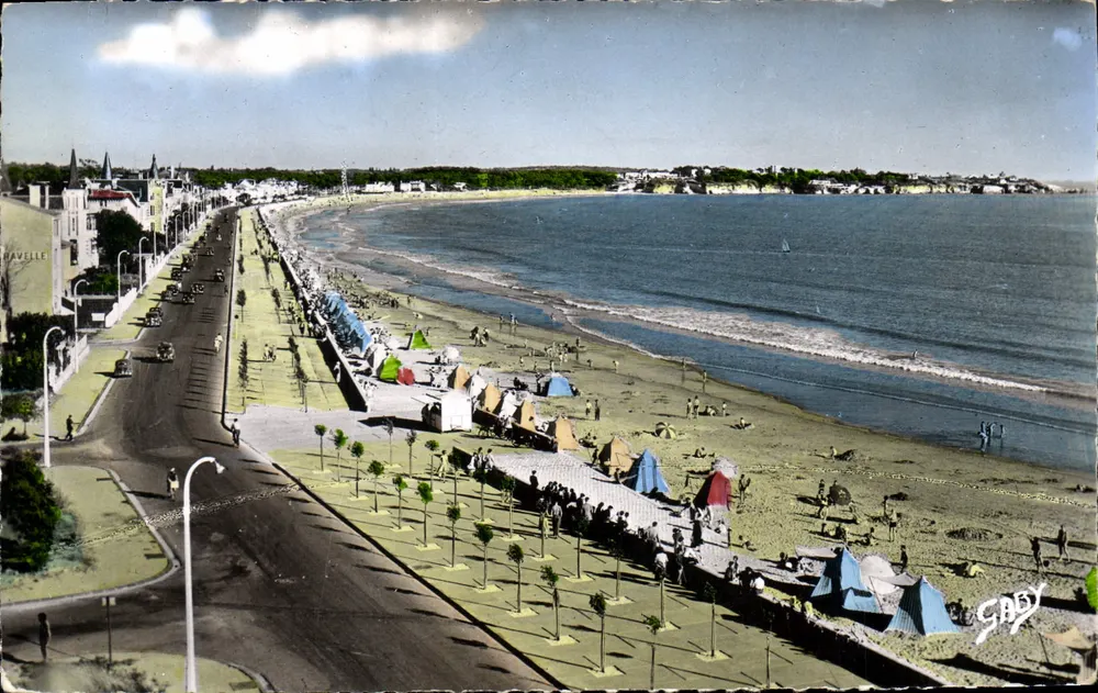 Royan — Praia e passeio — Edições Gaby, n°17 - Frente