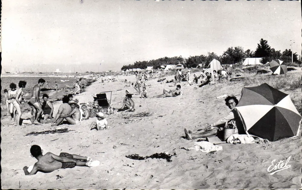 Praia de Rivedoux — Ilha de Ré — Editor Estel, n° CH 201 - Frente