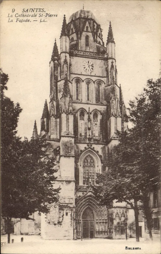 Saintes. A Catedral de São Pedro — A Fachada — Sélecta - Frente