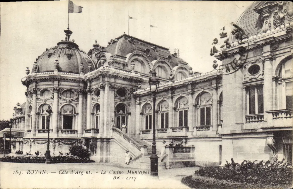 Royan — Côte d'Argent — Le Casino Municipal — BRK-3217 - Vorderseite