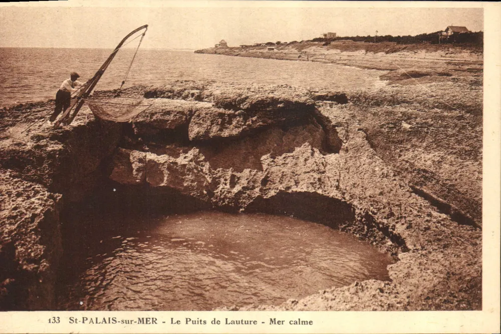 St-Palais-sur-Mer — Der Brunnen von Lauture — Beruhigtes Meer — Librairie Nouvel, Rue Gambetta, Royan - Vorderseite
