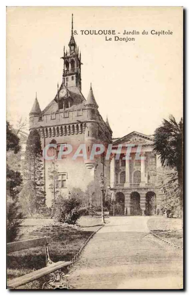 Toulouse - Jardim do Capitólio - O Donjon - Frente