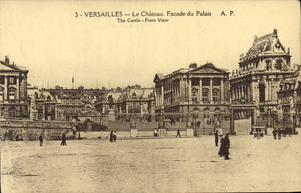 Versailles — O Castelo. Fachada do Palácio — A. P. - Frente