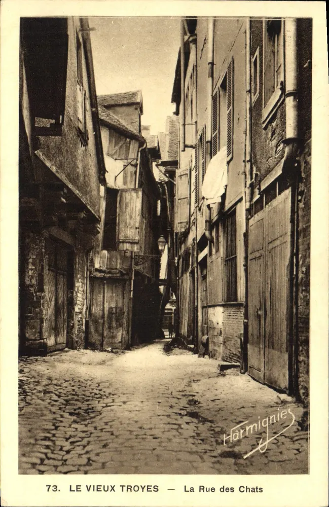 Alt-Troyes — La Rue des Chats — Edition E. Harmignies - Vorderseite