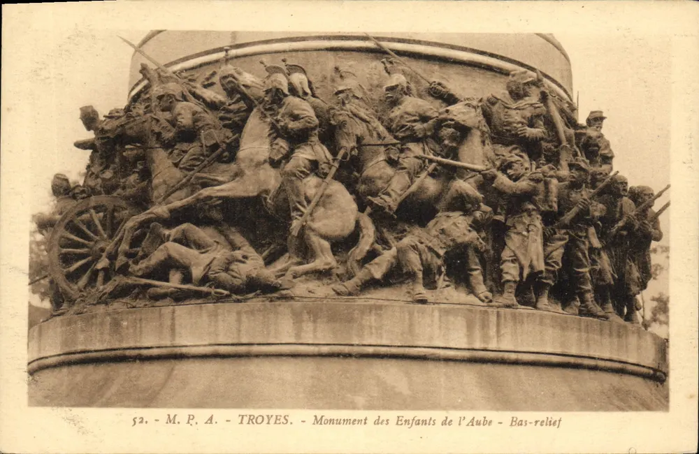 Troyes - Denkmal der Kinder der Aube - Relief — M.P.A. n°52 - Vorderseite