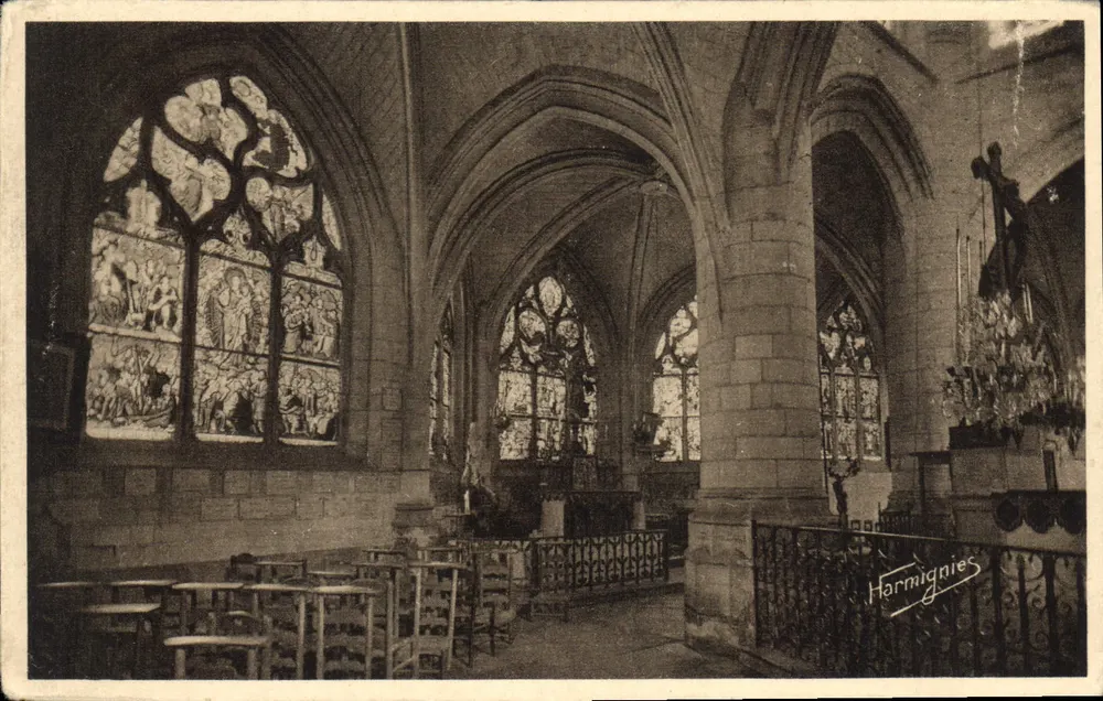 Interior da Igreja de São Rémy em Troyes — déambulatoire norte — editor E. Harmignies, n° 95 - Frente
