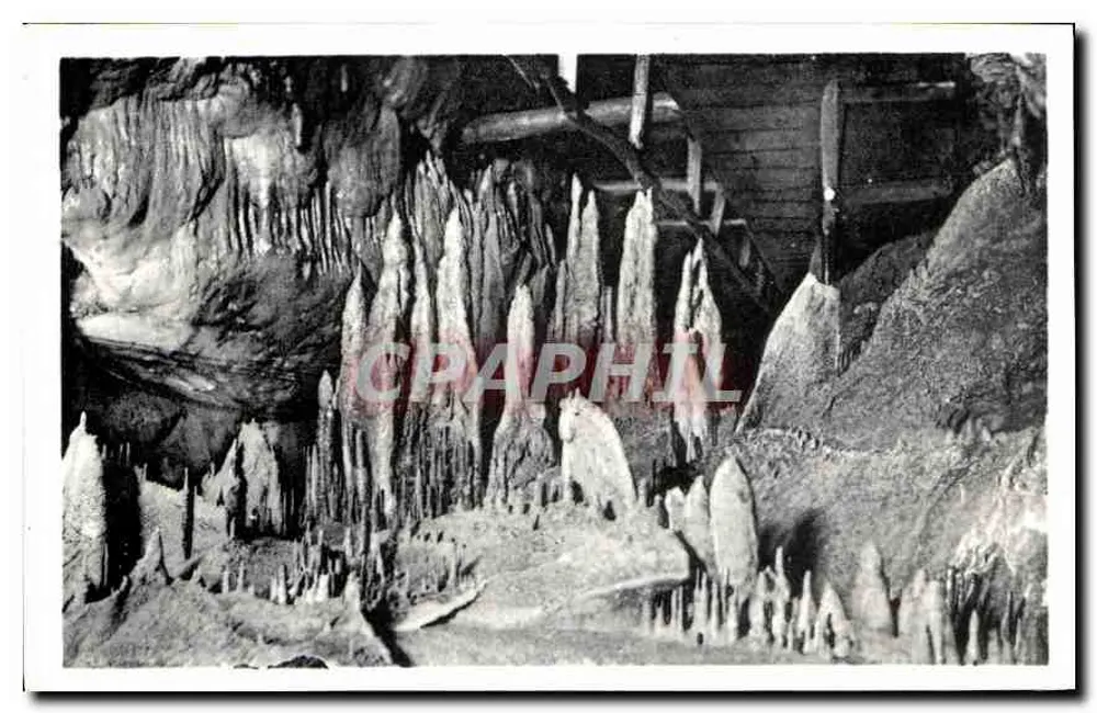 As Pirineus – As Grutas de Bétharram – As Lágrimas Congeladas - Frente