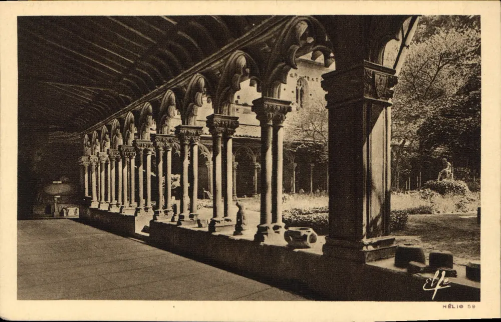 Toulouse - Grand Cloître dos Augustinos — Século XIV — Héliogravure 'Elle' Labouche Frères - Frente