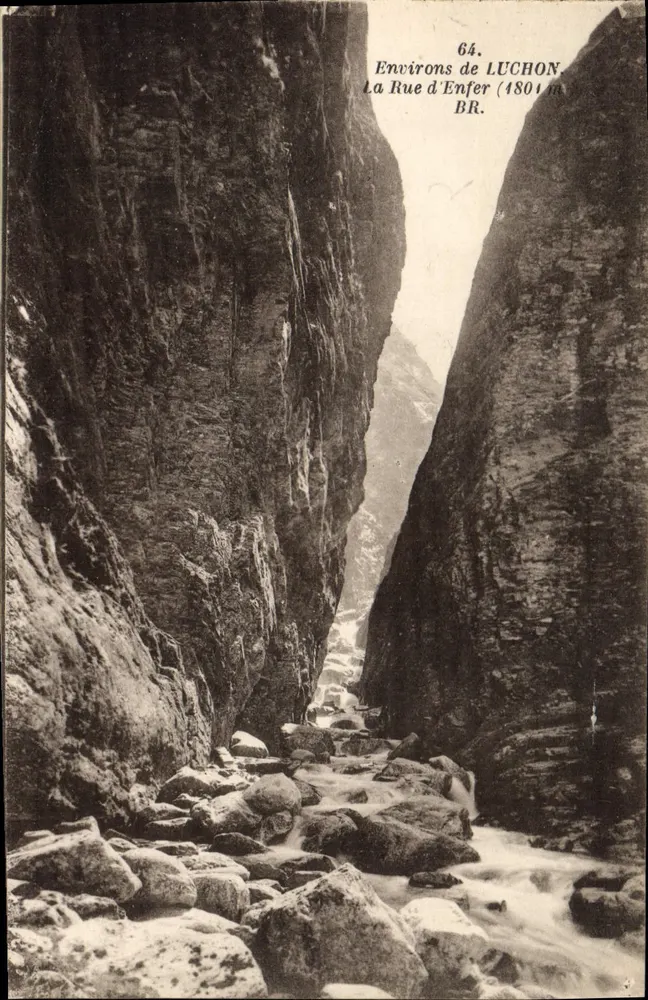 La Rue d'Enfer — Environs de Luchon (1801 m) — Bloc frères, Bordeaux, n°64 - Frente