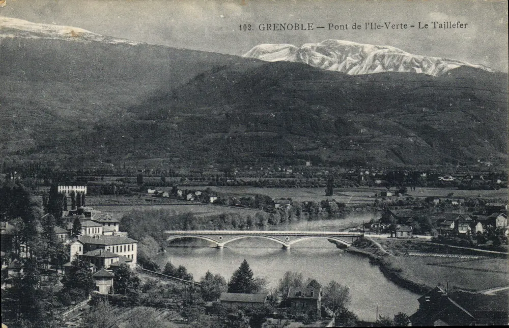 Grenoble — Ponte da Ilha Verde — Le Taillefer - Frente