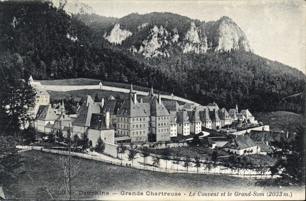 Dauphiné — Grande Chartreuse — Das Kloster und der Grand-Som (2033 m.) — G. Baudin, Grenoble - Vorderseite