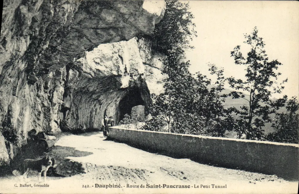 Dauphiné - Route de Saint-Pancrasse - Le Petit Tunnel — G. Baffert, Grenoble, n°242 - Vorderseite