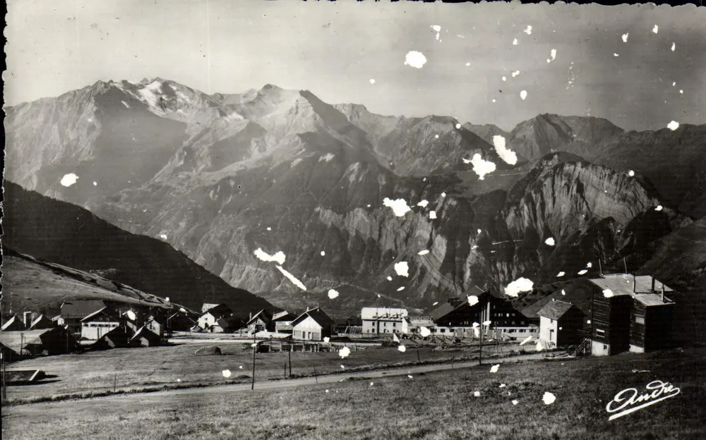 L'Alpe d'Huez — Allgemeine Ansicht — Le Grand Rochail und der Taillefer — Kunstausgabe André, Grenoble - Vorderseite
