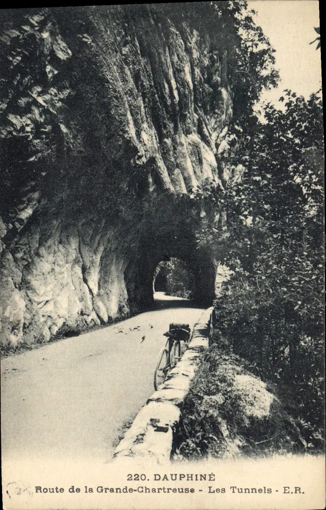 Route de la Grande-Chartreuse - Die Tunnel - Dauphiné — E.R. Nr. 220 - Vorderseite