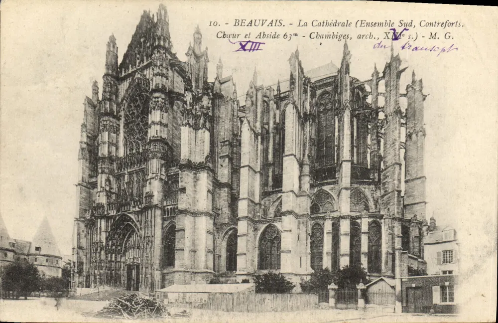 Beauvais - A Catedral (Conjunto Sul, Contraventos. Cúpula e Abside 63ª - Chambiges, arquiteto XIVº s.) - M. G. - Frente