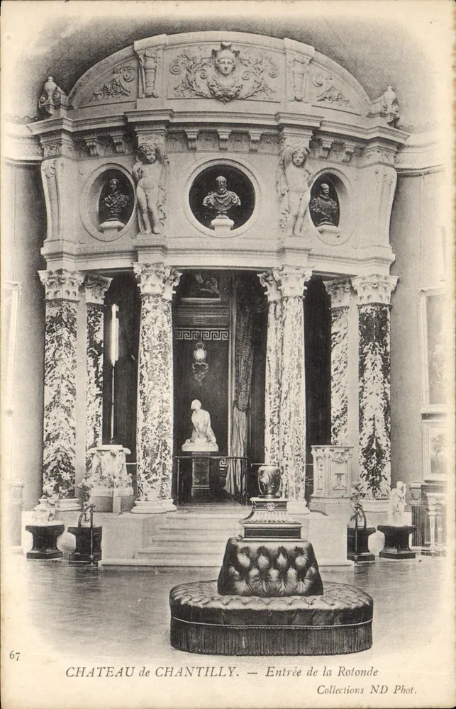 Castelo de Chantilly — Entrada da Rotonda — Coleções ND Fot. n°67 - Frente