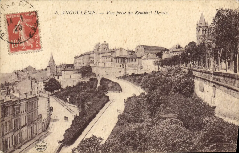 Angoulême — Ansicht vom Rembapt Desaix — Edition Nouvelles Galeries - Vorderseite