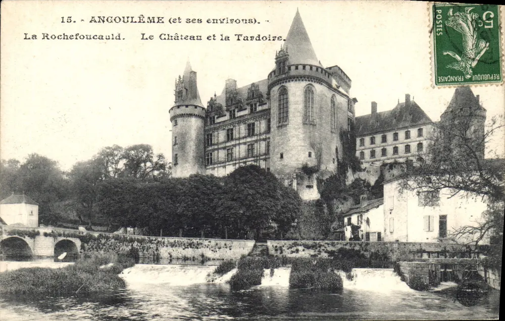 Angoulême (und Umgebung) — La Rochefoucauld. Das Schloss und die Tardoire. — Verlag nicht sichtbar, Seriennummer 15. - Vorderseite