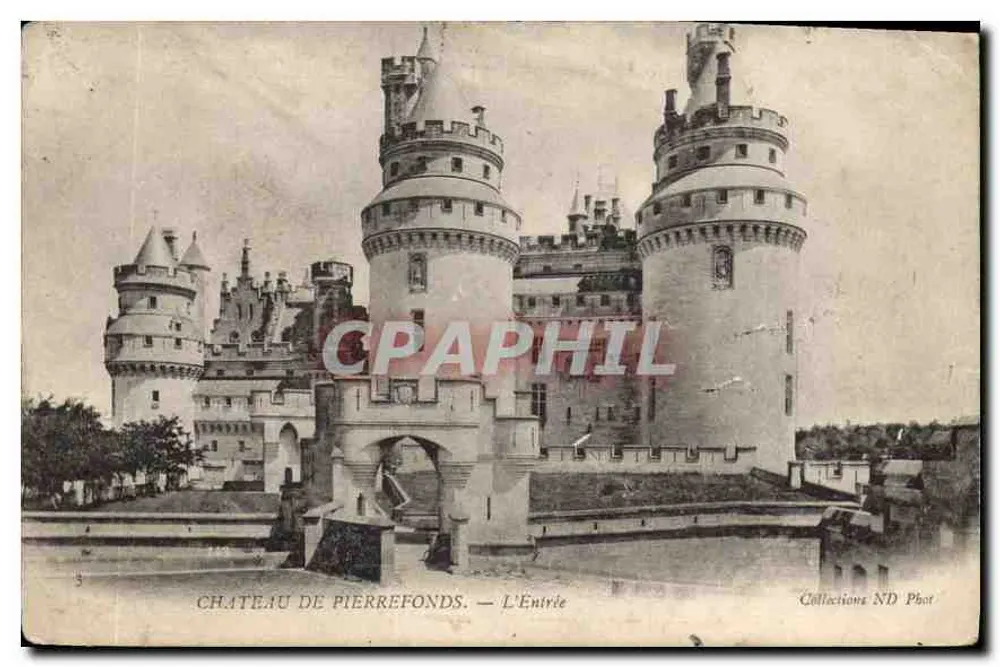 Castelo de Pierrefonds — A Entrada — Coleções ND Phot - Frente