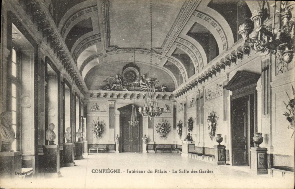 Compiègne - Innenansicht des Schlosses - Die Wachstube - Decallie - Vorderseite