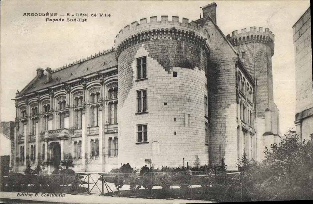 Angoulême — Rathaus — Südostfassade — Edition E. Constantin - Vorderseite