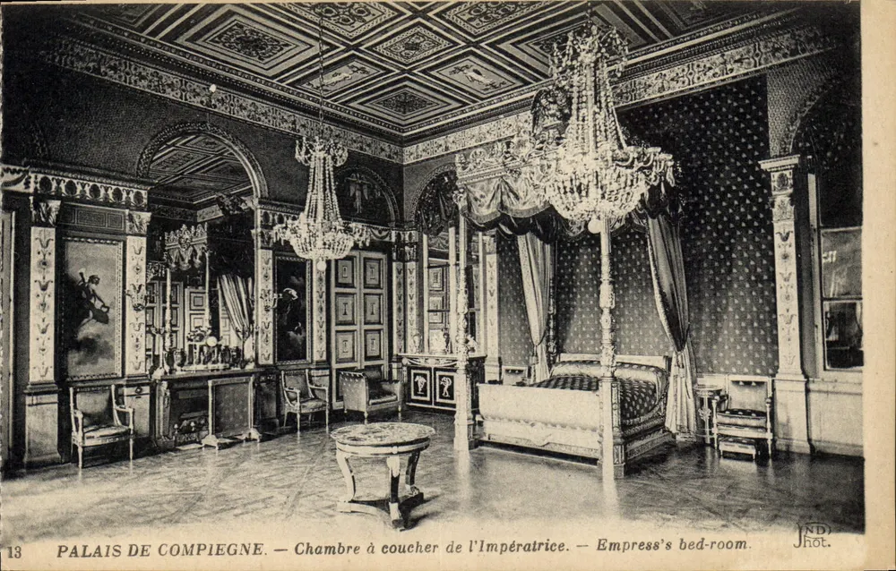 Palais van Compiègne — Slaapkamer van de Keizerin — Slaapkamer van de Keizerin - Voorkant