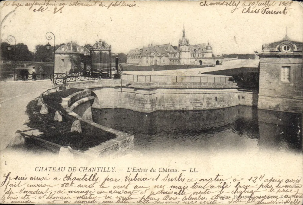 Chantilly — A Entrada do Castelo — LL - Frente