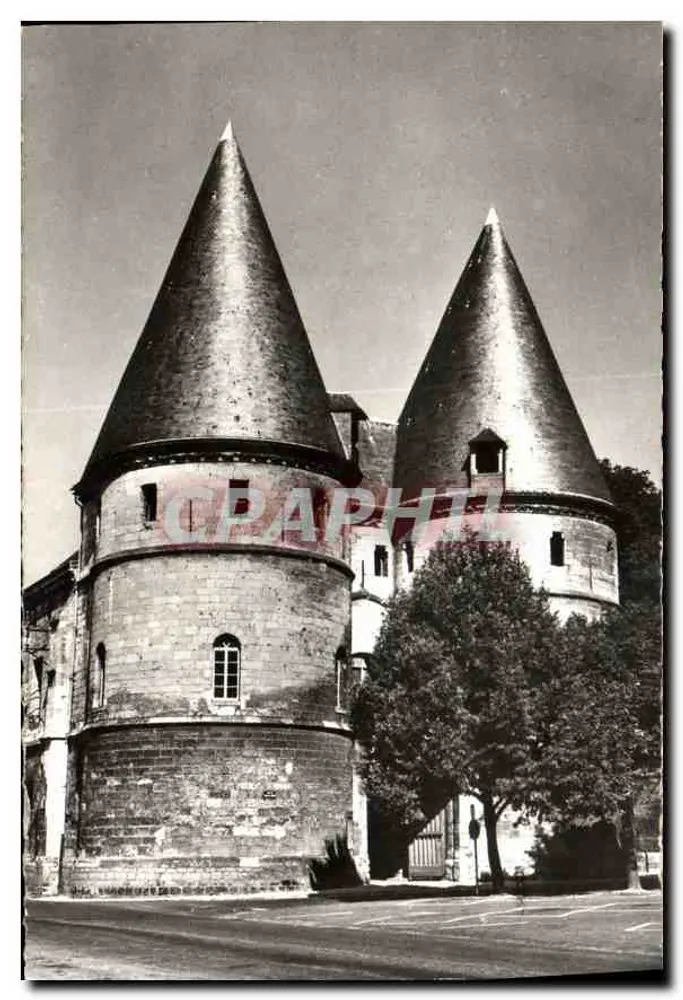 Beauvais (Oise) — Entrada do Palácio de Justiça — F. Dubois - Frente