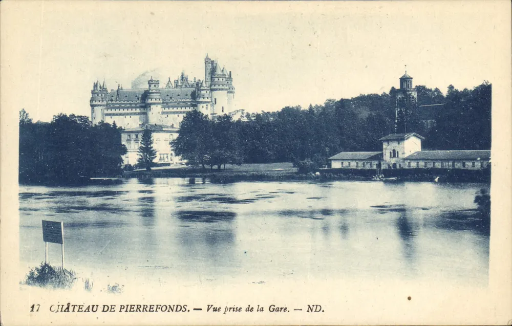 Schloss Pierrefonds — Ansicht von der Station — ND. - Vorderseite