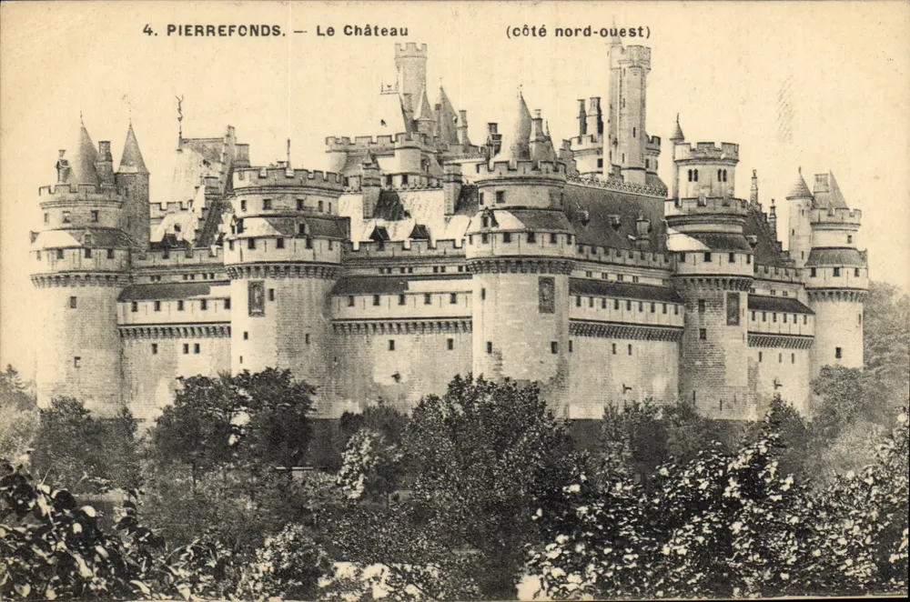 PierreFonds — O Castelo (lado noroeste) - Frente