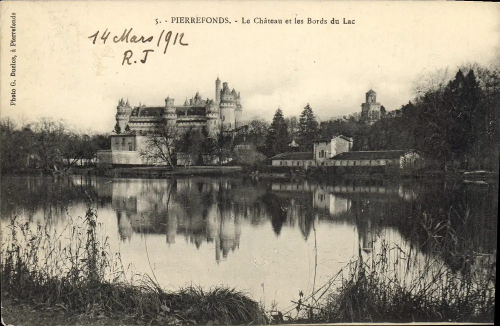 Pierrefonds - O Castelo e as Margens do Lago — Foto G. Duclos, em Pierrefonds, n°5 - Frente