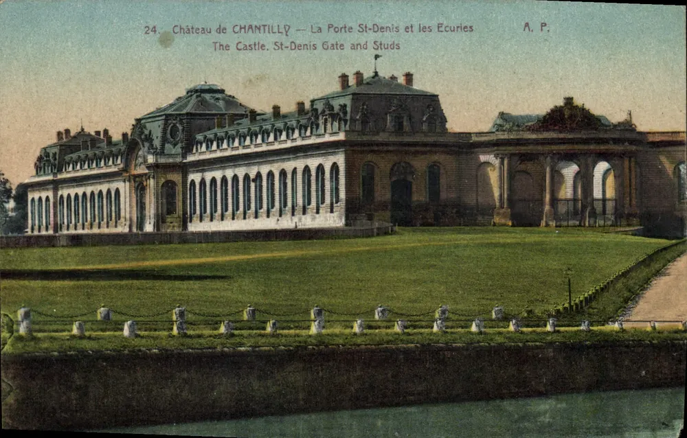 Château de Chantilly — La Porte Saint-Denis und les Écuries — A. P. - Vorderseite