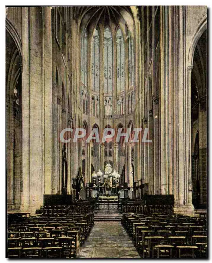 Interior da catedral — vista da abside e vitrais — editor AQUA-PHOTO L.V. & CH - Frente