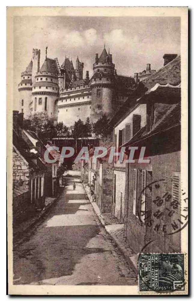 Château de Pierrefonds — Blick von der Straße Notre-Dame — anonymer Verlag, Seriennummer nicht sichtbar - Vorderseite
