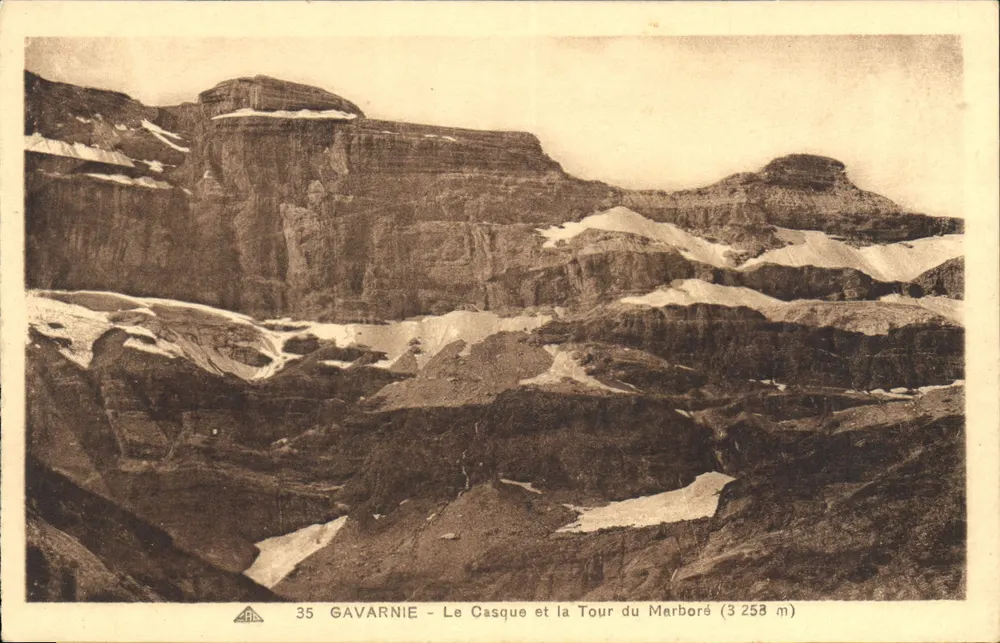Gavarnie - Der Helm und die Marboré-Turm (3 258 m) — Verlag GAVARNIE, Nr. 35 - Vorderseite