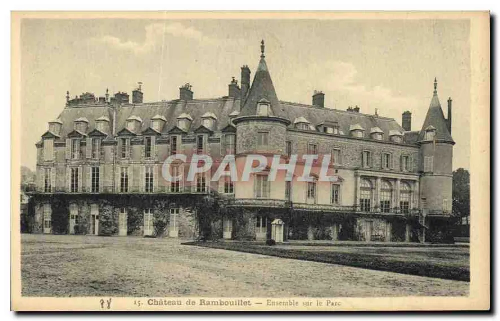 Castelo de Rambouillet — Conjunto no Parque — Monumentos Históricos - Frente