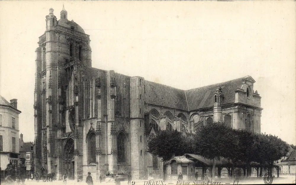 Dreux — Igreja de São Pedro — L.L. — n°9 - Frente