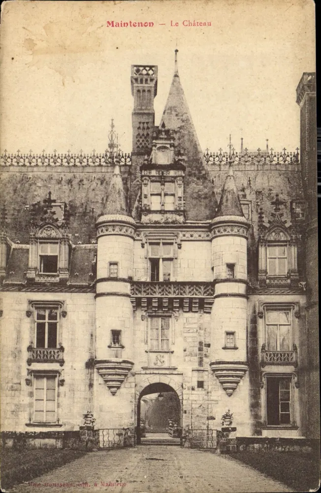 Maintenon — O Castelo — Uma Grossena, edição em Mahlerio - Frente