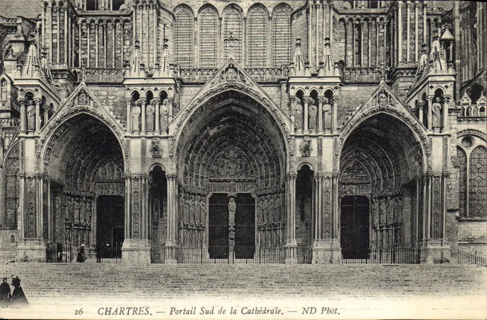 Chartres — Portal Sul da Catedral — ND Fot. - Frente