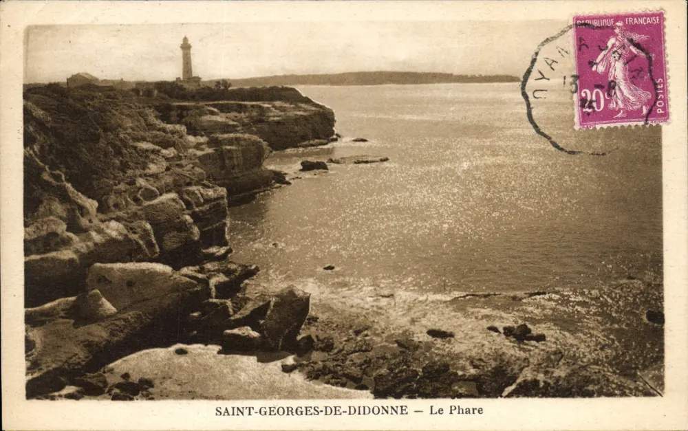 Saint-Georges-de-Didonne — O Farol — Editor: Nathieu 'La Maison de l'Amateur' n°17 - Frente