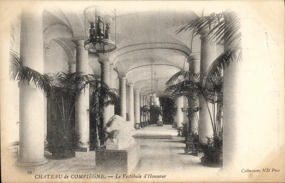 Zamek w Compiègne — Wjazd Honorowy — kolekcja ND Phot - Awers