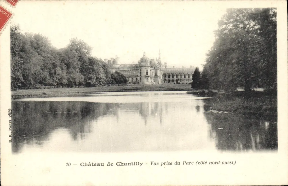 Schloss Chantilly — Ansicht vom Park (nordwestlicher Seite) — B.F. PARIS, Nr. 10 - Vorderseite