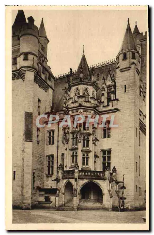 Castelo de Pierrefonds — A Escada de Honra — Edições d'Art Victorin, Paris - Frente