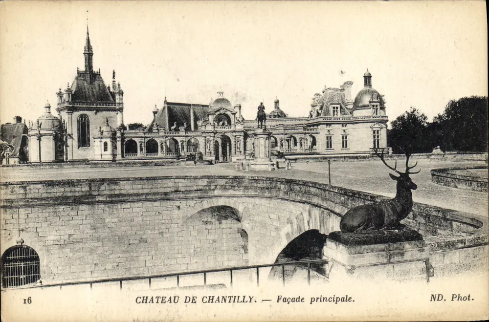 Castelo de Chantilly — Fachada principal — ND. Fot. n°16 - Frente