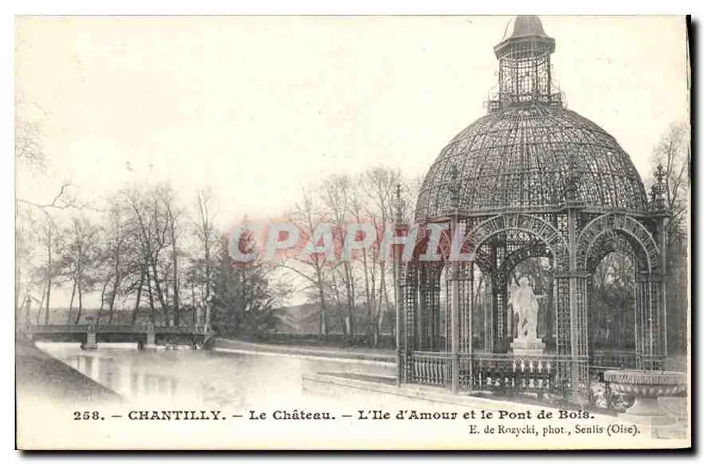 Chantilly — Das Schloss — Die Insel der Liebe und die Holzbrücke — E. de Rozycki, phot., Senlis (Oise). - Vorderseite