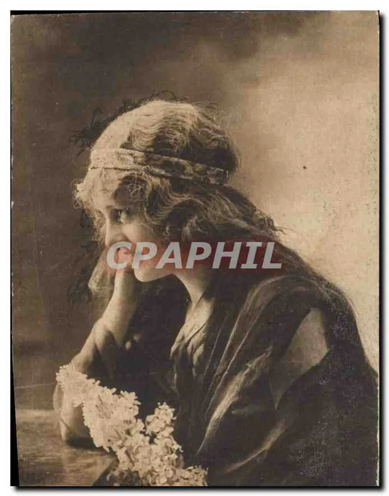 Mulher em vestido escuro e flores — Produção italiana — n° 243-8 - Frente