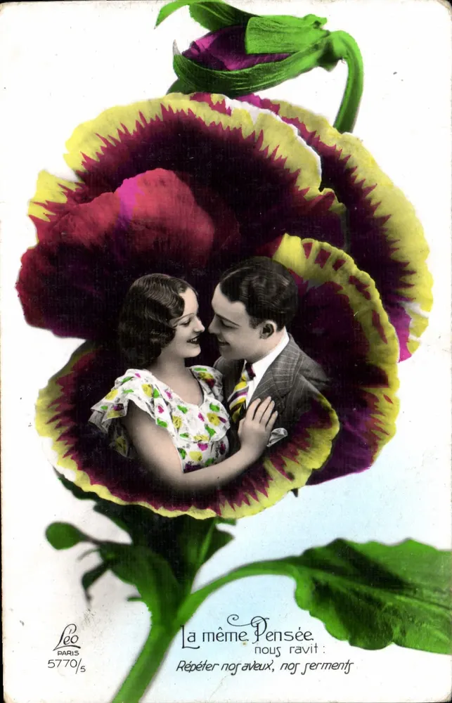 Liebendes Paar in einer Chrysanthemenblüte — Verlag Leo, Nr. 5770/5 - Vorderseite