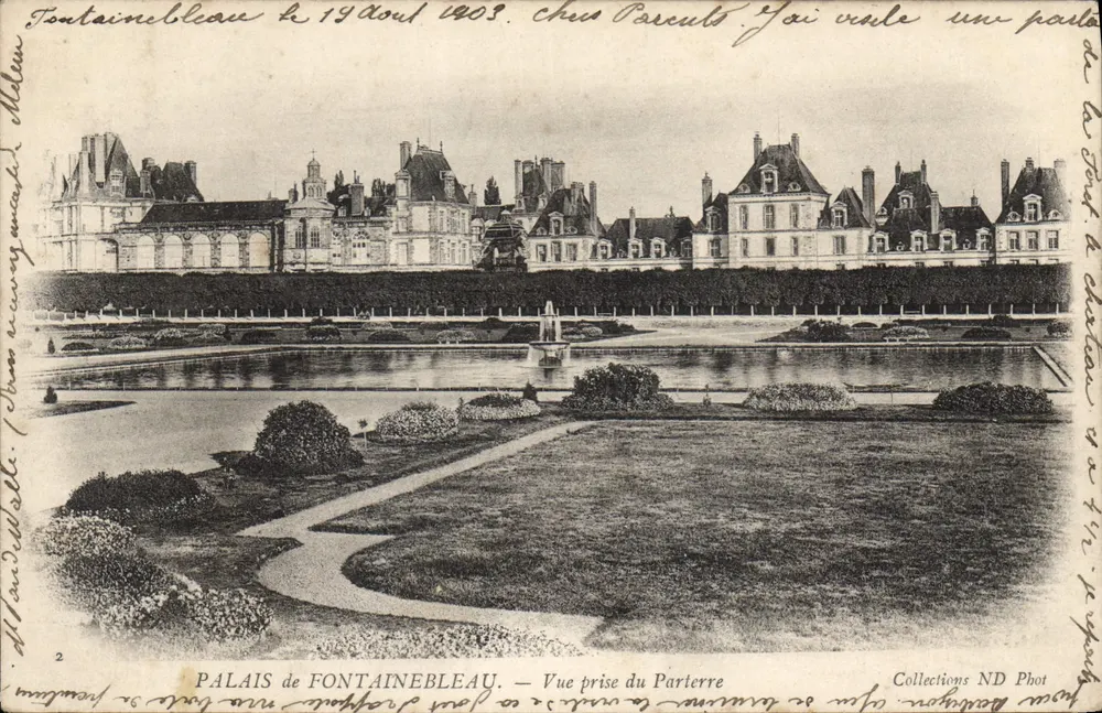 Palast von Fontainebleau — Ansicht vom Erdgeschoss — Collections ND Phot - Vorderseite