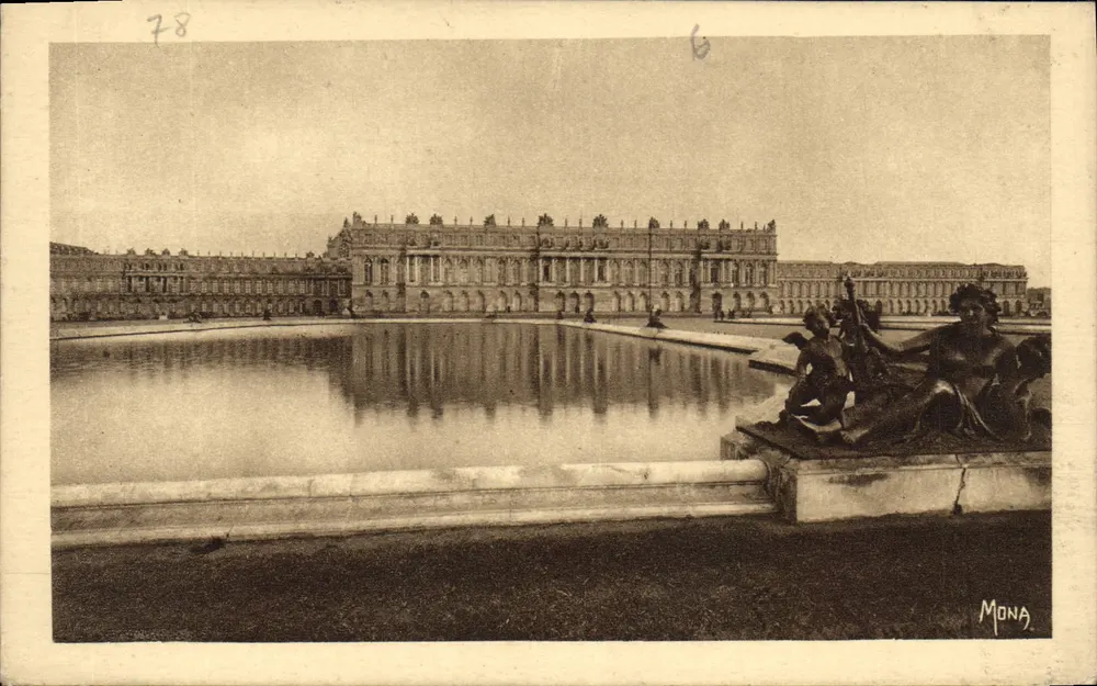 Schloss Versailles — Fassade zum Park und zu den Wasserbeeten — Verlag MONA, Nr. 78 - Vorderseite