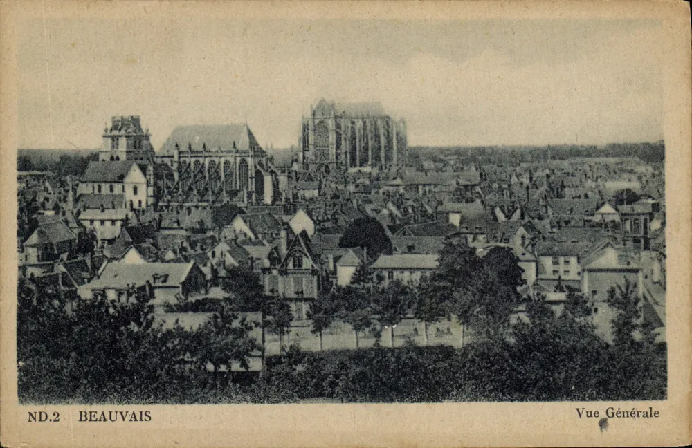 Beauvais — Vista Geral — ND.2 — Editor: CH. des Arts Automécaniques, Paris - Frente